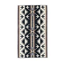 Load image into Gallery viewer, PENDLETON. SPIDER ROCK JACQUARD TOWEL.