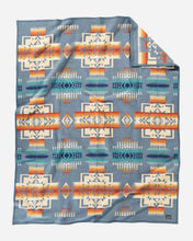 Load image into Gallery viewer, PENDLETON. CHIEF JOSEPH, SLATE WOOL BLANKET ROBE.