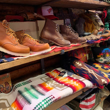 Load image into Gallery viewer, PENDLETON. CHIEF JOSEPH IVORY BLANKET, PORTLAND. FREE POST VALUED AT $28