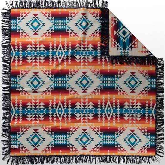 PENDLETON PILOT ROCK BLANKET IVORY. FREE POSTAGE VALUED AT $25