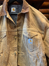 Load image into Gallery viewer, Rare Cut. Carhartt Vintage Trucker Blanket Lined. L-XL