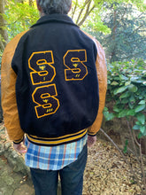 Load image into Gallery viewer, Vintage Texas College Jacket, Circa 1998-2001. XL (Made in USA). FREE POSTAGE