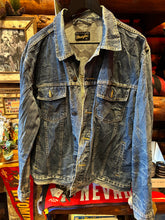 Load image into Gallery viewer, Vintage XL Mid Dark Wrangler Denim Jacket