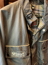 Load image into Gallery viewer, Rare English Belstaff EST 1924 Classic Waterproof Gentlemans Motorcycle Jacket, Large. FREE POSTAGE