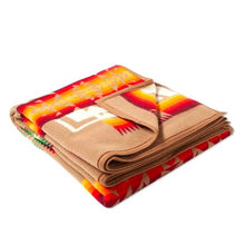 Load image into Gallery viewer, PENDLETON CHIEF JOSEPH KHAKI ROBE BLANKET