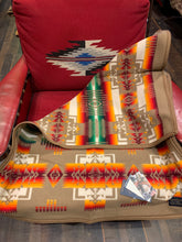 Load image into Gallery viewer, PENDLETON CHIEF JOSEPH CRIB / BABY / KID BLANKET KHAKI. FREE POSTAGE