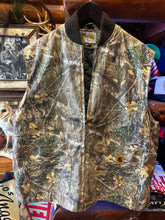 Load image into Gallery viewer, 2. Rework Vintage Workwear Realtree Vest, Large
