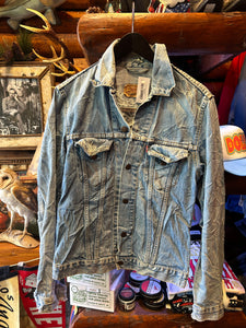 8. Vintage Levis Denim Jacket, Medium