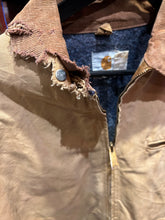 Load image into Gallery viewer, Vintage Carhartt Detroit Jacket Toasty, Medium-Large
