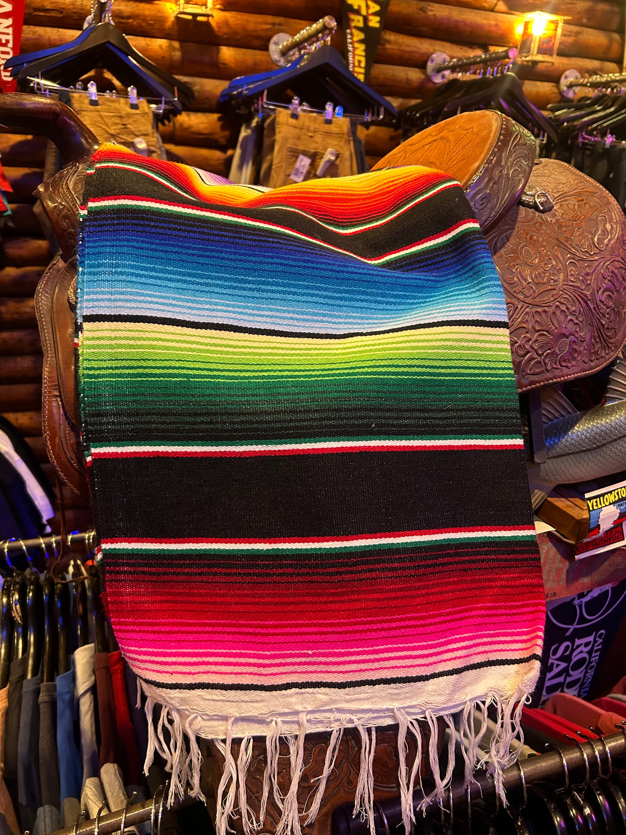 MEXICAN CLASSIC BLANKET ブランケット Leos Imports (TM) Handmade Classic Mexican Blankets 72