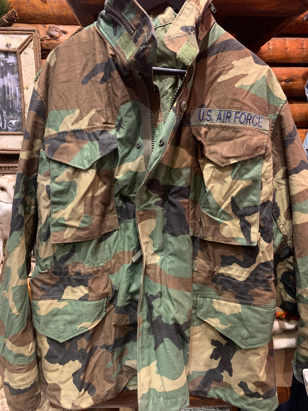 26. Vintage USA Army M-65 Jungle Camo Field Jacket, Medium Short
