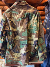 Load image into Gallery viewer, 38. Vintage US Army Shirt Air Force (Lightweight Jacket), Medium
