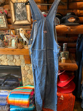 Load image into Gallery viewer, Vintage Big Smith Overalls, W36
