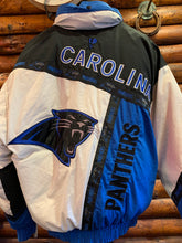 Load image into Gallery viewer, Pro Player Vintage Carolina Panthers Large Puffer Vintage Jacket
