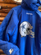 Load image into Gallery viewer, Starter Dallas Cowboys Medium Stadium Jacket
