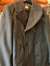 Load image into Gallery viewer, Vintage US Navy Wool Melton Peacoat 3 Large
