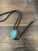 Load image into Gallery viewer, Xlarge Teardrop Turquoise Style Lined Silver Bolo Tie
