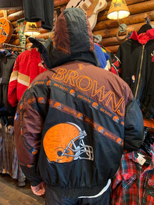 Super rare & extra detailed Cleveland Browns Pro Player Stadium Jacket XL.