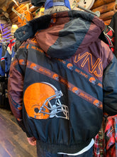Load image into Gallery viewer, Super rare &amp; extra detailed Cleveland Browns Pro Player Stadium Jacket XL.
