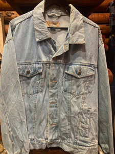 4. Vintage Wrangler Denim Trucker Jacket, XL