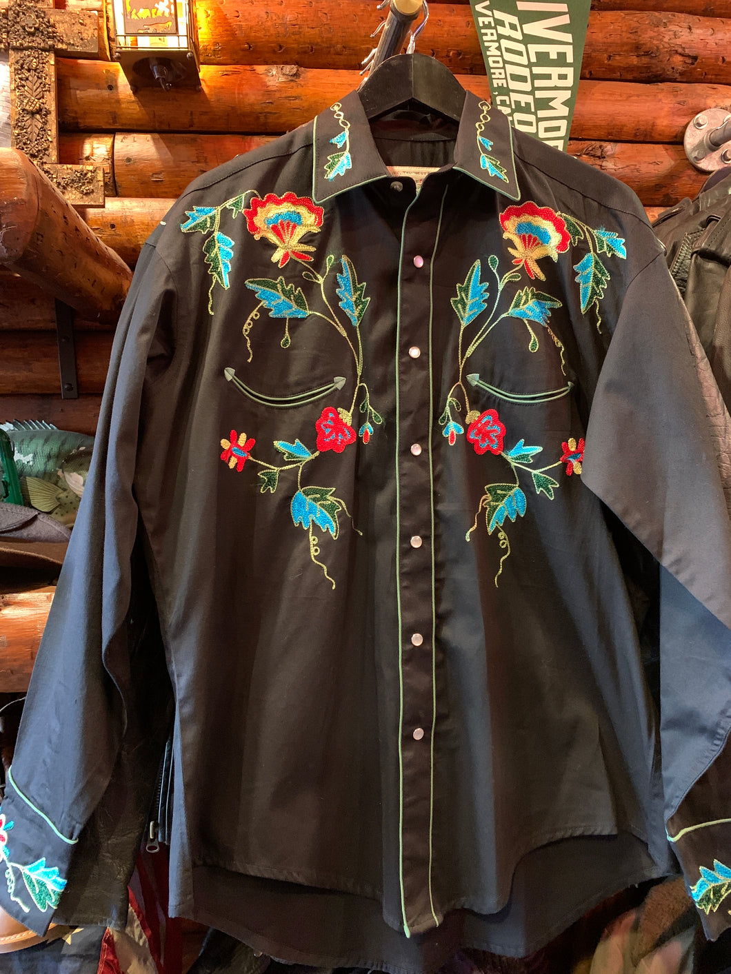 6718 Rockmount Ranchwear Full Colour Floral Western Shirt Embroidered, Colorado