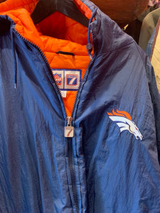 2. Vintage Denver Broncos Jacket. Logo 7 Game Day. XL.