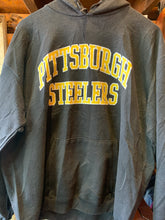 Load image into Gallery viewer, Vintage Pittsburgh Steelers Hoodie, Large
