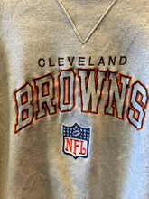 Load image into Gallery viewer, Vintage Cleveland Browns Champion Brand, XL
