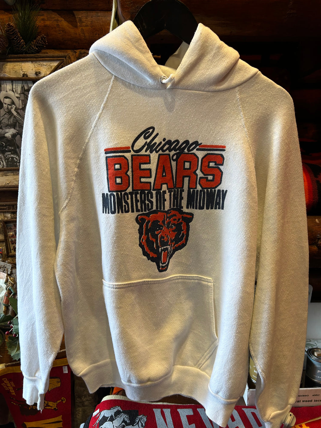 Vintage Chicago Bear White Hoodie, Small