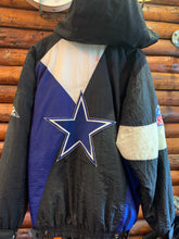 Load image into Gallery viewer, Vintage Dallas Cowboy Jacket. XL. FREE POSTAGE
