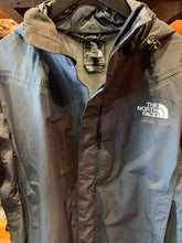 Load image into Gallery viewer, Vintage North Face Rain Jacket, Unisex Small
