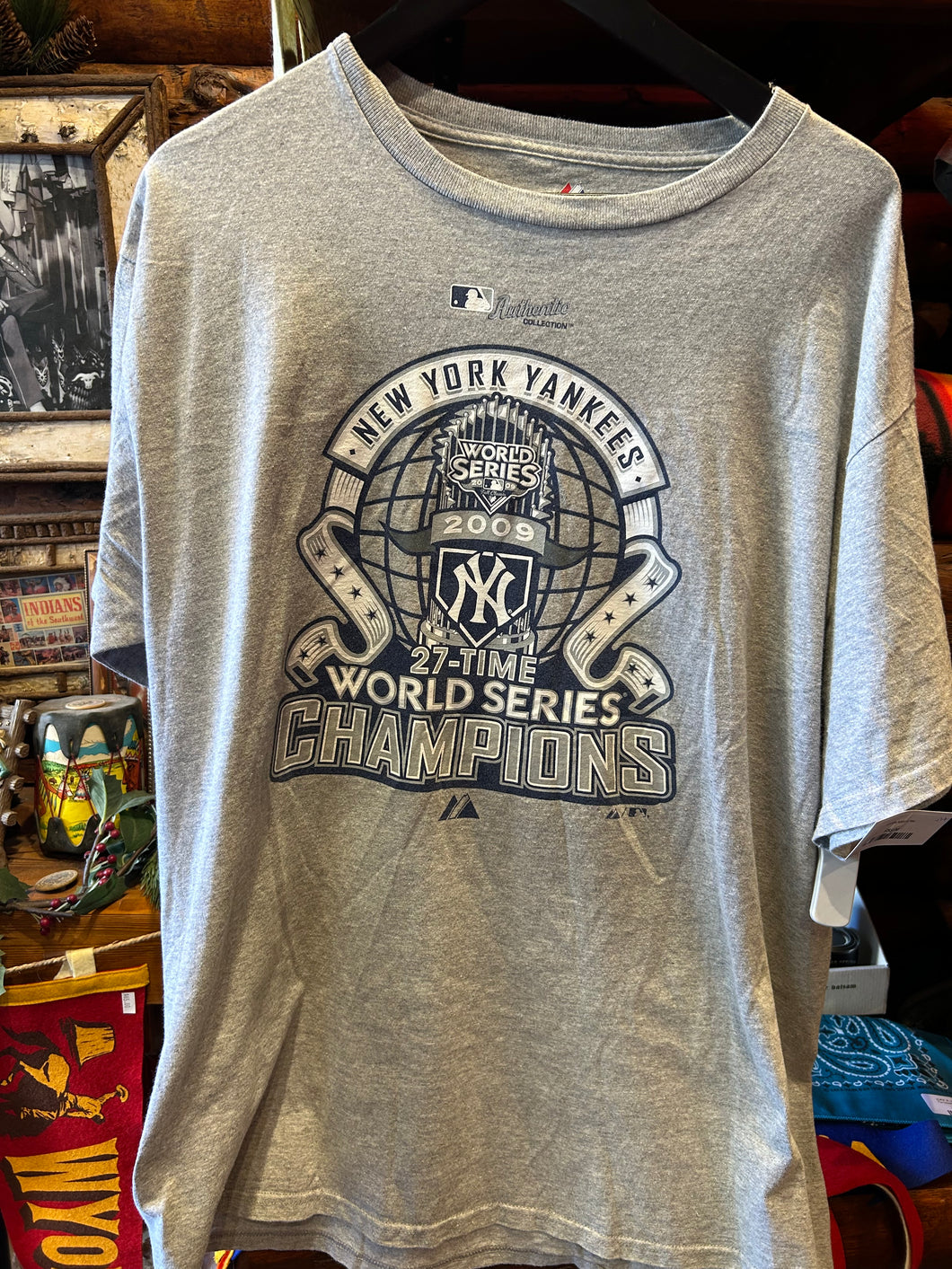 Vintage Majestic NY Yankees, L-XL