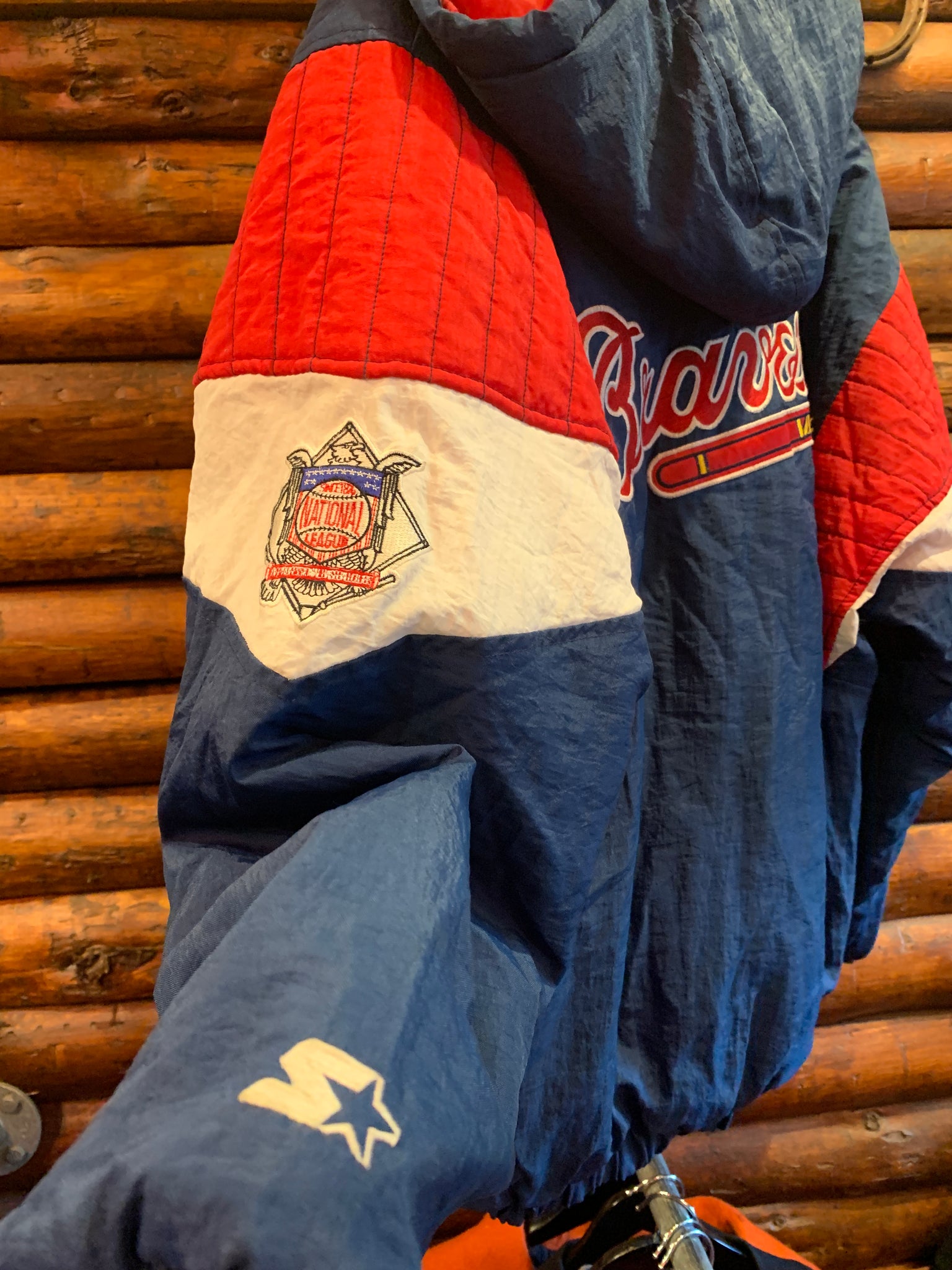 Vintage Atlanta Braves, Starter Stadium Jacket. MED. FREE POSTAGE