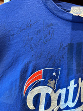 Load image into Gallery viewer, Vintage Autographed Patriots Adidas, L-XL
