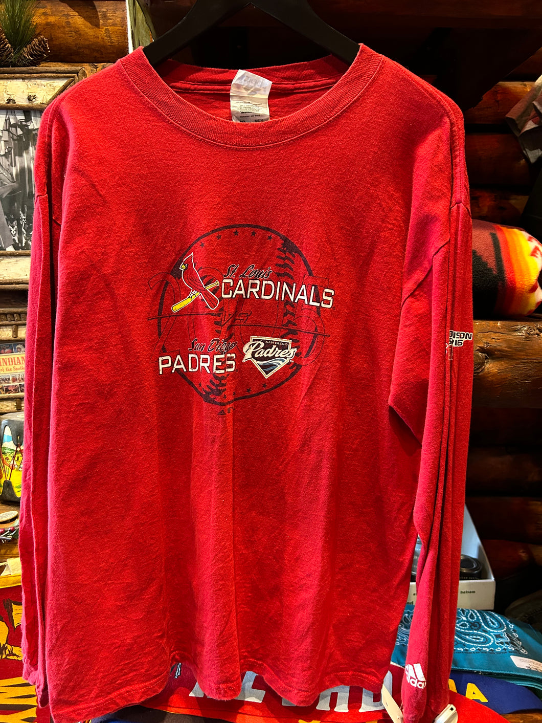 Vintage Cardinals L/S, Medium Tall