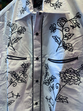 Load image into Gallery viewer, Red Star Rodeo White &amp; Black Flower Embroidery Western Shirt
