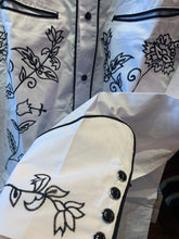 Load image into Gallery viewer, Red Star Rodeo White &amp; Black Flower Embroidery Western Shirt
