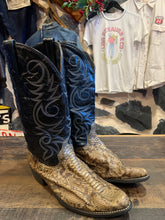 Load image into Gallery viewer, Vintage Acme Snakeskin Boots, 10EE
