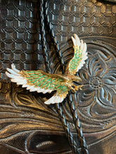 Load image into Gallery viewer, Bt-33 White, Gold, Green Flying Eagle

