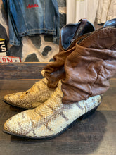 Load image into Gallery viewer, Vintage Dingo Snakeskin Boots 10.5

