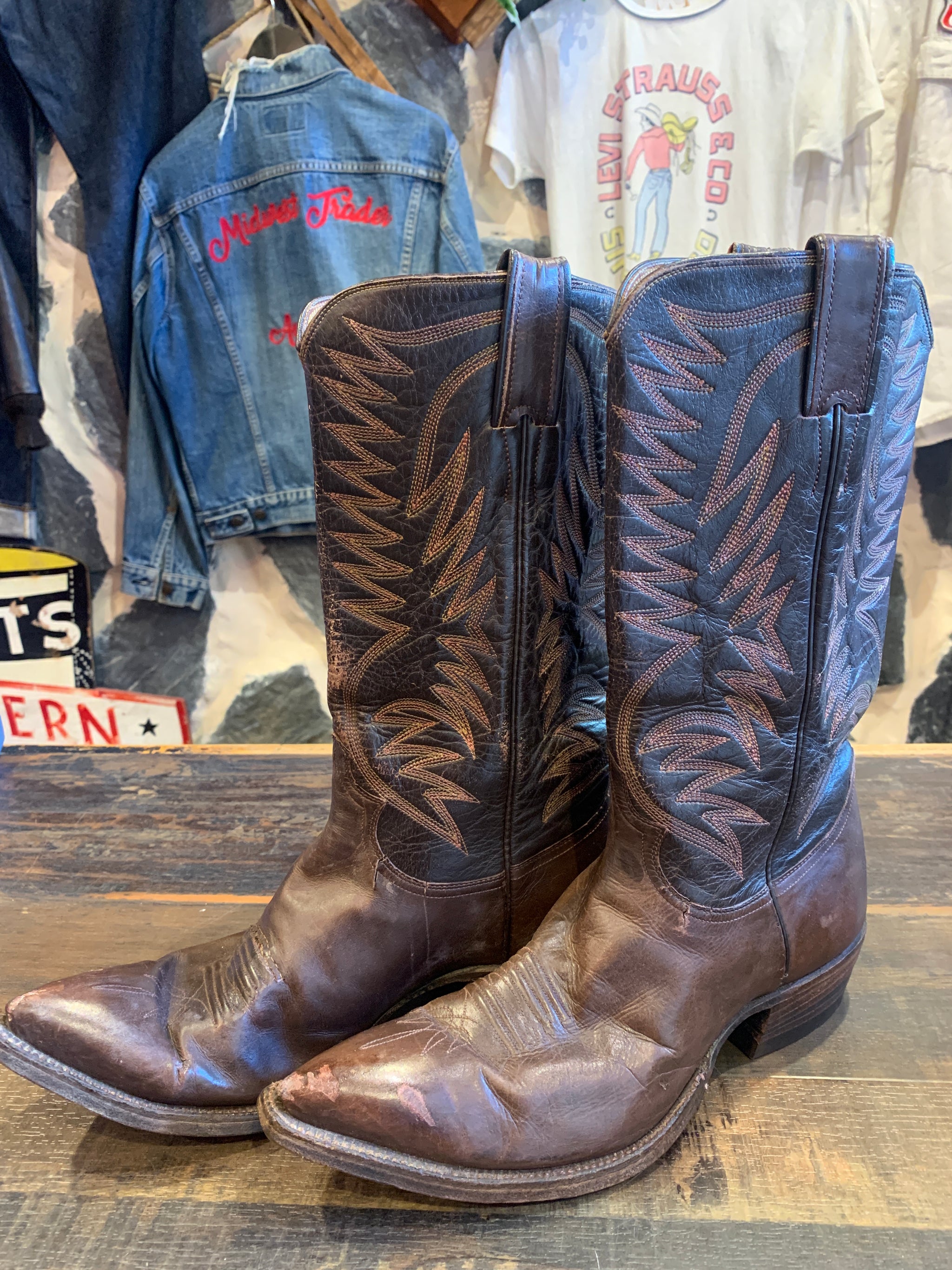 Vintage Cowboy Boots | Midwest Trader