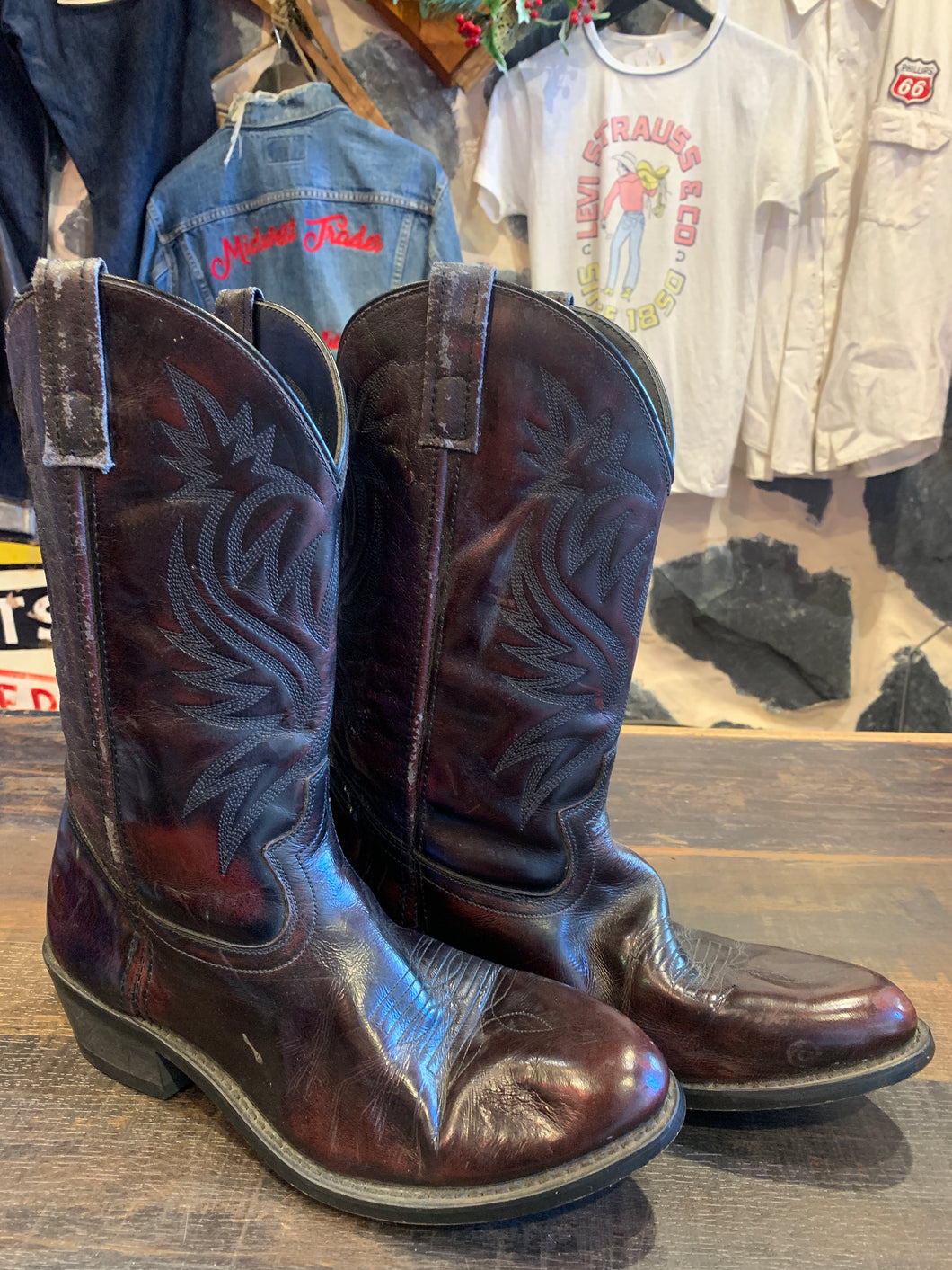 Vintage Cowboy Boots 11d
