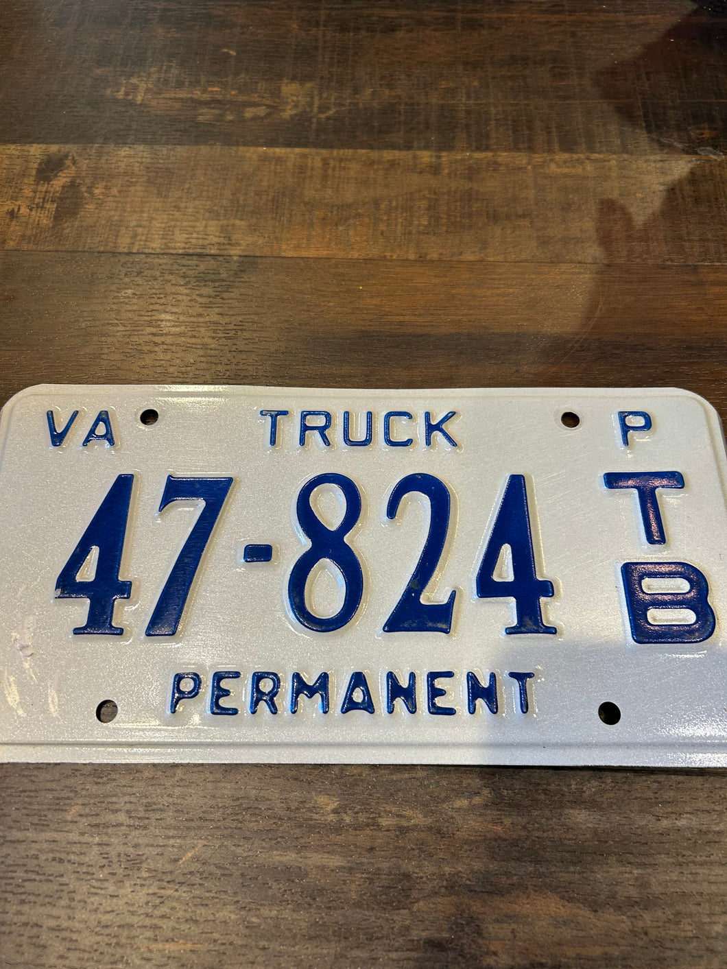 Vintage VA Trucker USA Number Plate