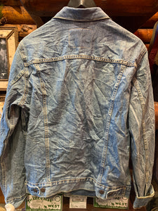 8. Vintage Levis Trucker Jacket, Medium