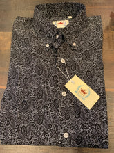 Load image into Gallery viewer, Relco of London, Set 1963 Paisley Shirt Black, The Cure
