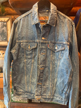 Load image into Gallery viewer, 13. Vintage Levis Trucker Jacket, Large.
