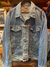 Load image into Gallery viewer, 28. Vintage Levis Trucker Jacket, XXL
