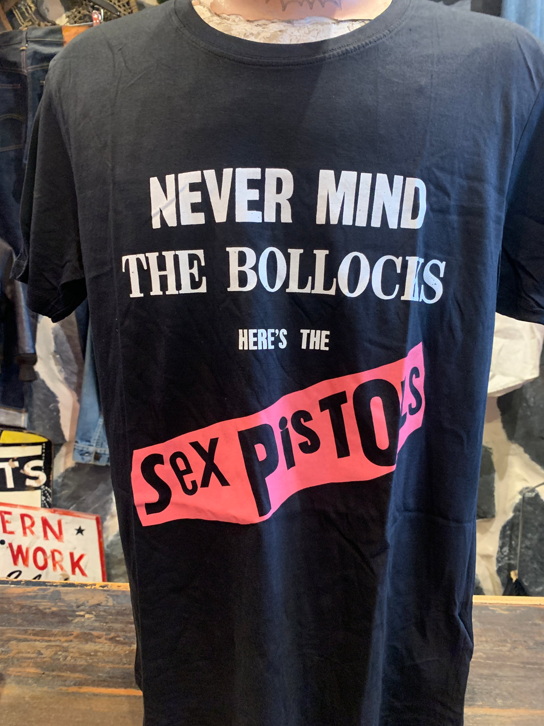 Sex Pistols Never Mind Bollocks Black