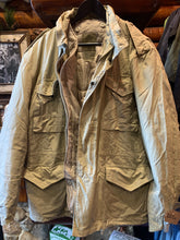 Load image into Gallery viewer, 3. Vintage US Army Khaki Tan M-65 Jacket, Large
