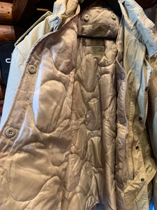 3. Vintage US Army Khaki Tan M-65 Jacket, Large